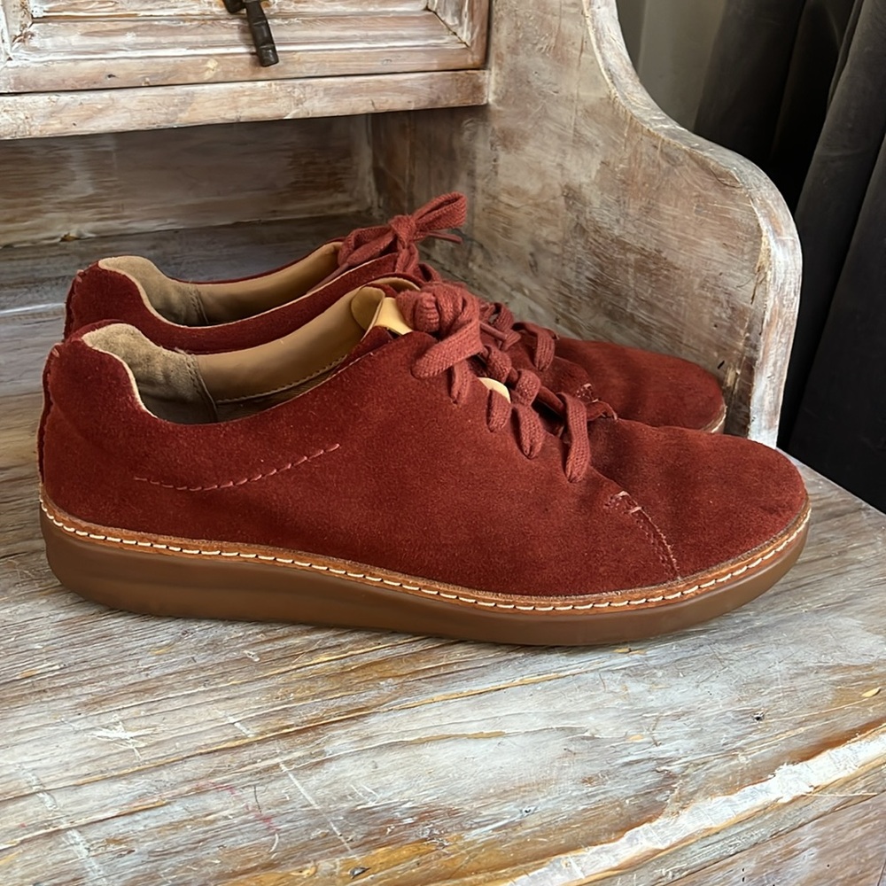 Clarks Suede Lace-Up Sneakers in Rustic Red-Brown